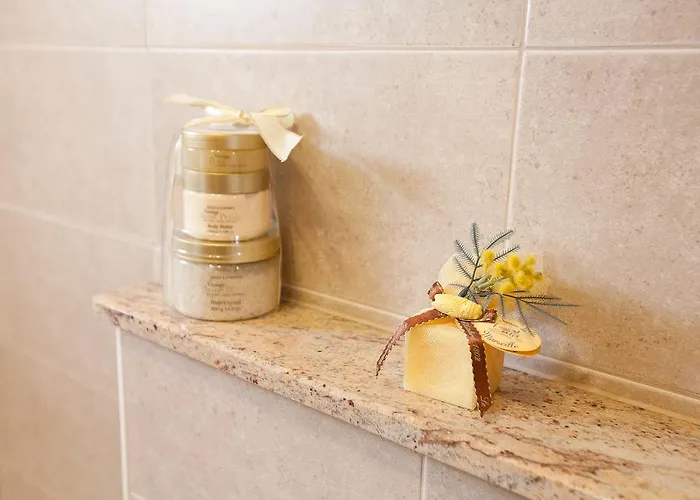 アパート Lilly カリ