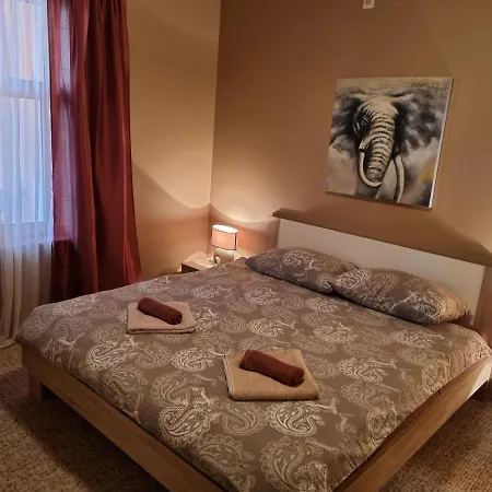 Lilly Apartman *