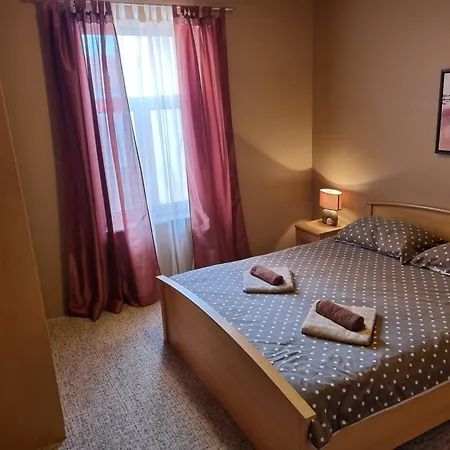 Lilly Apartmán *