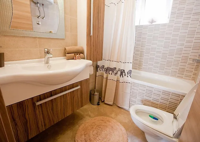 Lilly 아파트 칼리