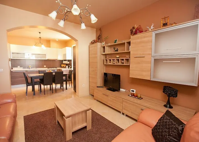 Lilly 아파트 칼리